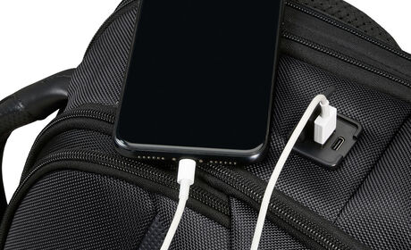 Two integrated USB ports