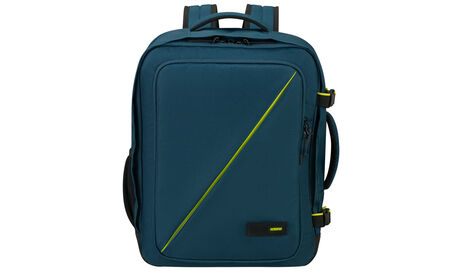 Fitting easyjet free-on-board cabin bag policy