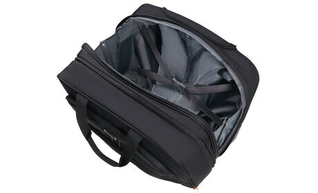 Vaateosasto ristikkäisillä kumunauhoilla