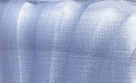 Erittäin kevyt ja kestävä