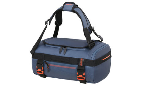 Sopii Ryanairin, Vueling ja Wizz Airin ilmaisen matkustamolaukun mittoihin