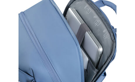 Tasku kannettavalle tietokoneelle 15,6"