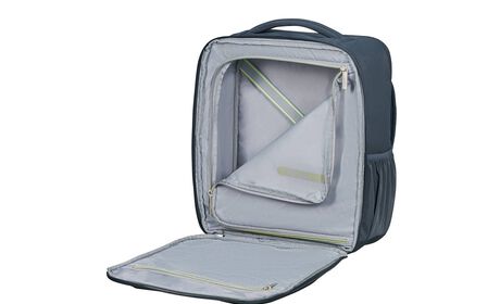 Vaateosasto ristikkäisillä kumunauhoilla