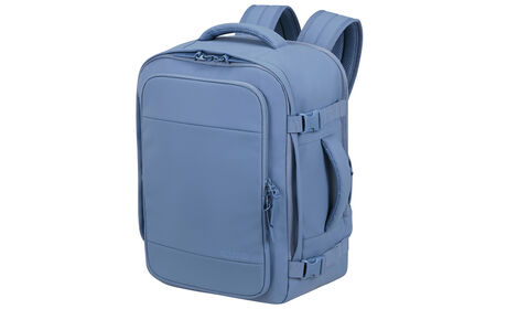 Sopii Ryanairin ja Wizz Airin ilmaisen matkustamolaukun mittoihin