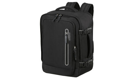 Sopii Ryanairin ja Wizz Airin ilmaisen matkustamolaukun mittoihin