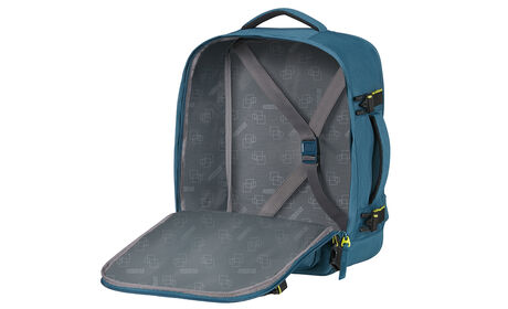 Vaateosasto ristikkäisillä kumunauhoilla