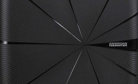 Kestävä rakenne - hieno mattapintainen rakenne ehkäisee naarmuja