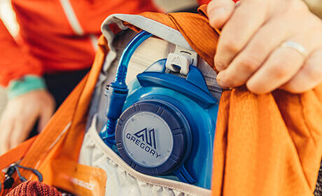 Speed Clip hydration hanger