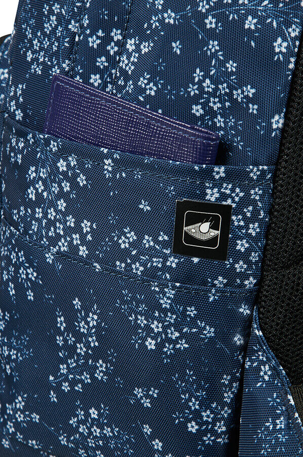 American Tourister Urban Groove Lifestyle Backpack  Blue Floral