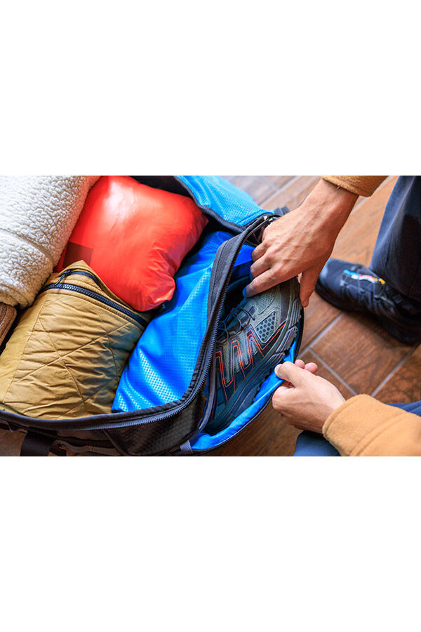 Gregory  Alpaca Wheeled Duffle 100  Obsidian Black