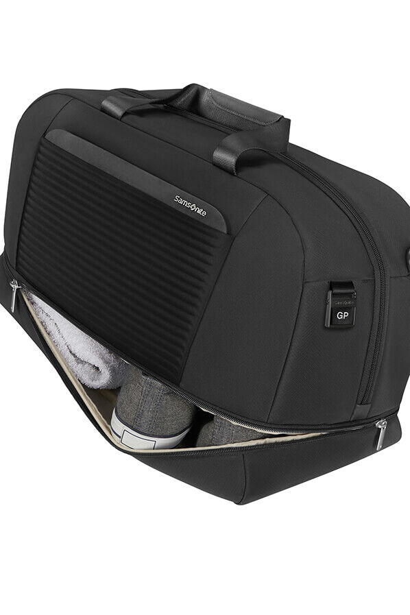 Samsonite Paralux Weekender Duffle  Black