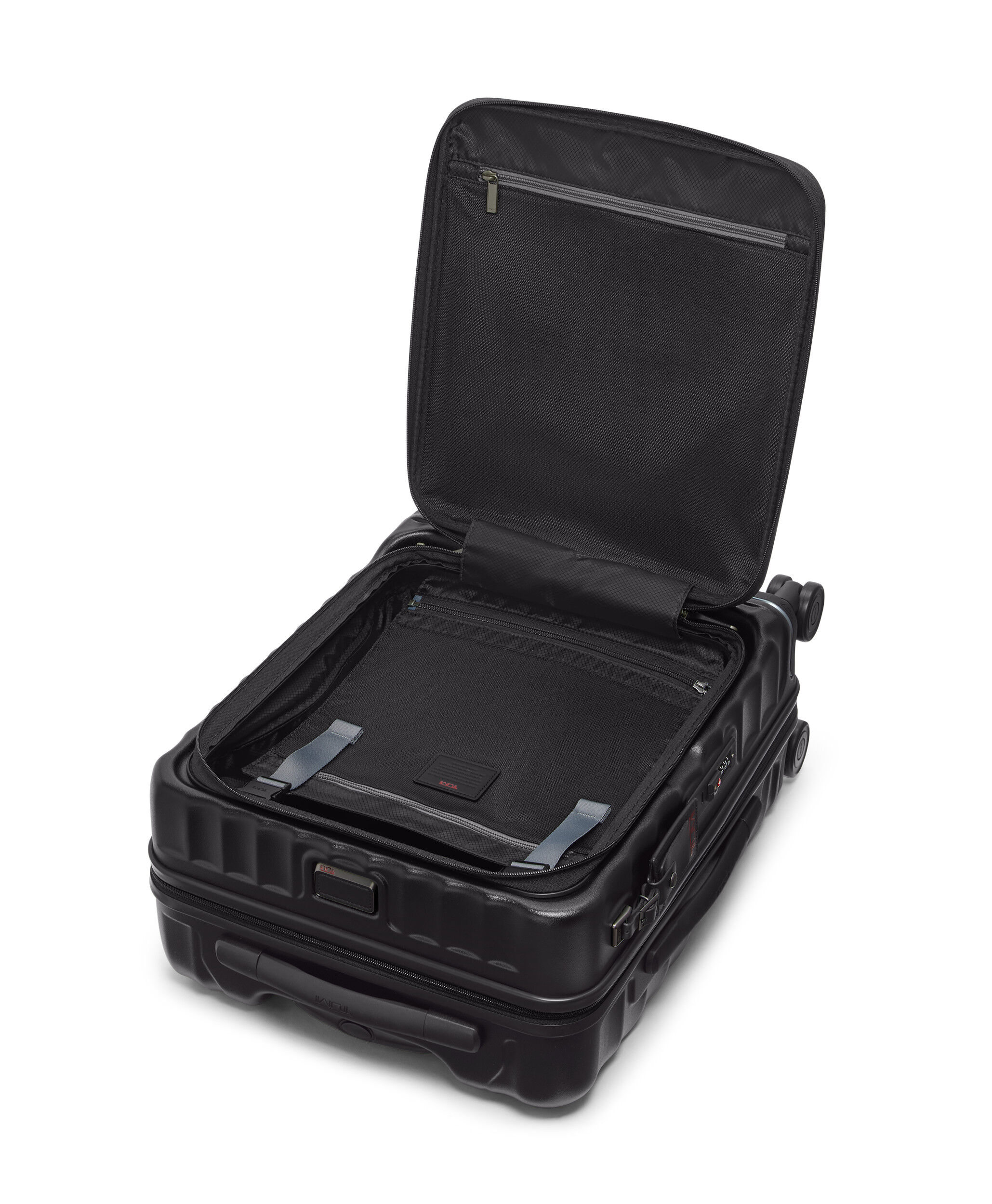 19 Degree Front Access Nelipy&ouml;r&auml;inen laajennettava matkalaukku 55cm