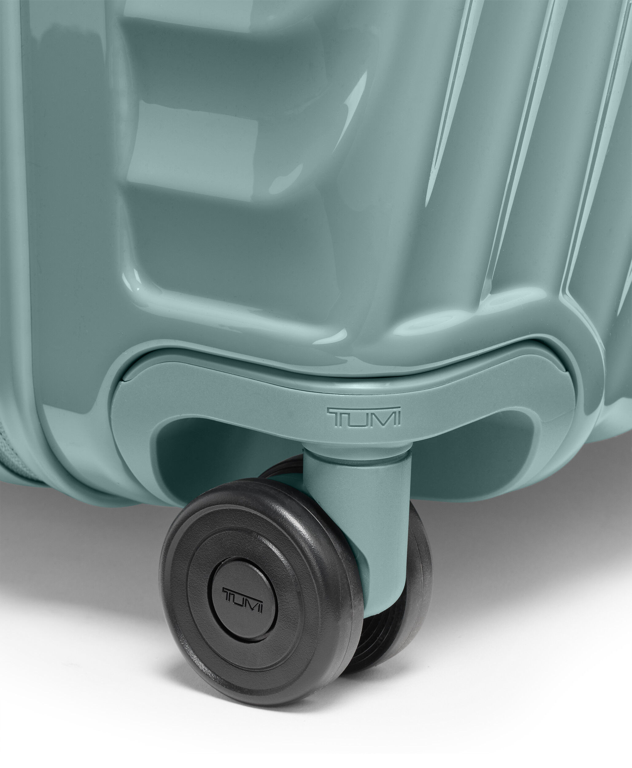 19 Degree Kirjatut matkatavarat | TUMI Large Trunk